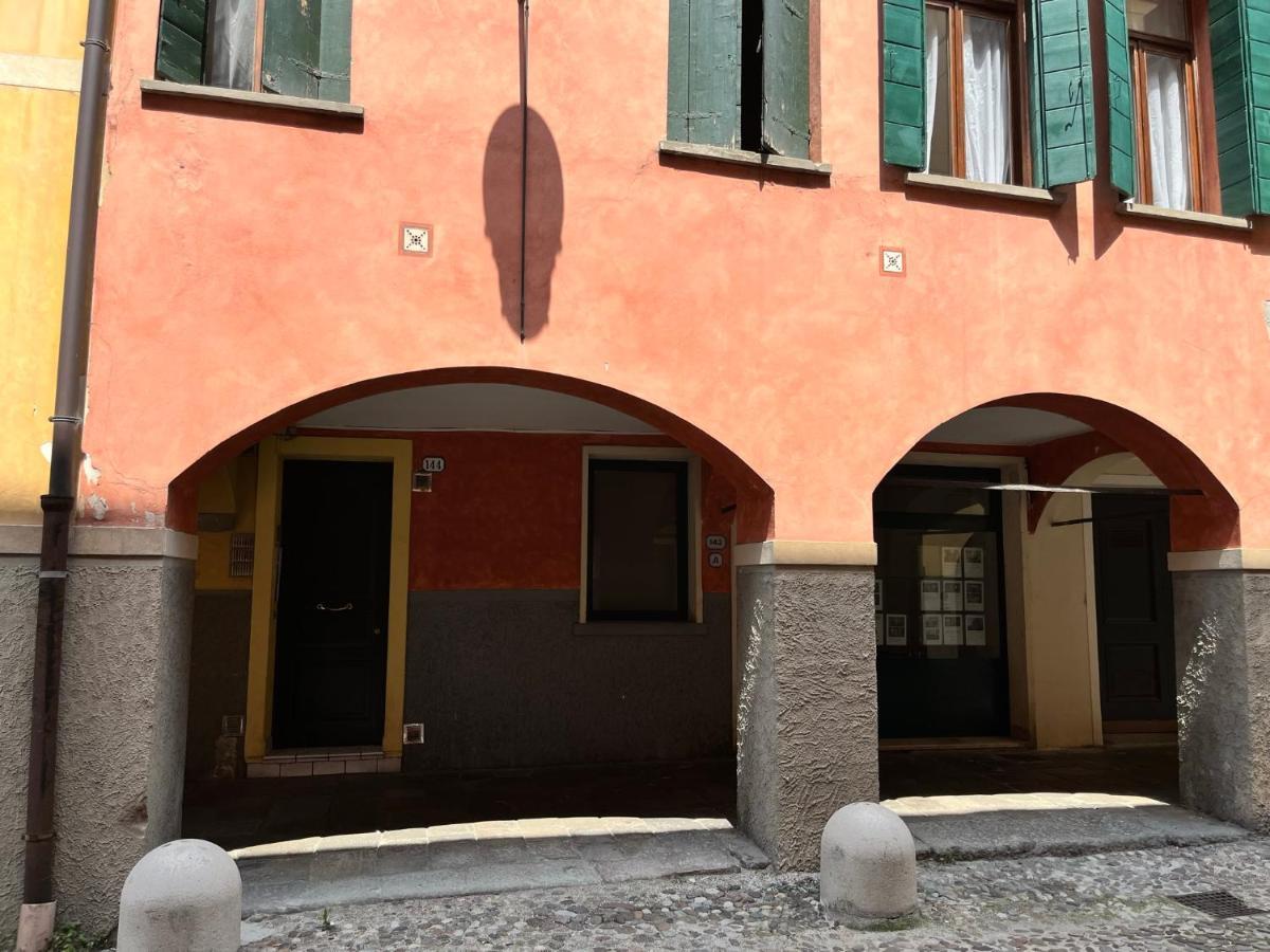 Appartamento Ai Portici Di Via Savonarola Padova Eksteriør bilde